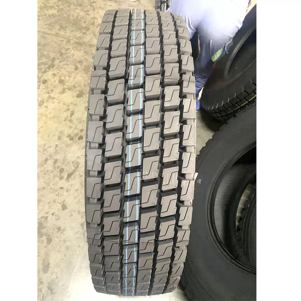 FD707 medium truck tires