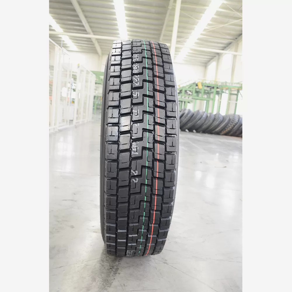 FD718 dump truck tire